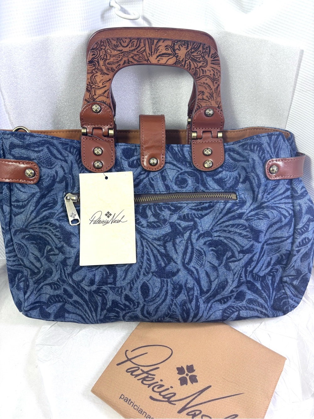 Patricia Nash Sancia MD Denim Satchel. - Picture 5 of 15